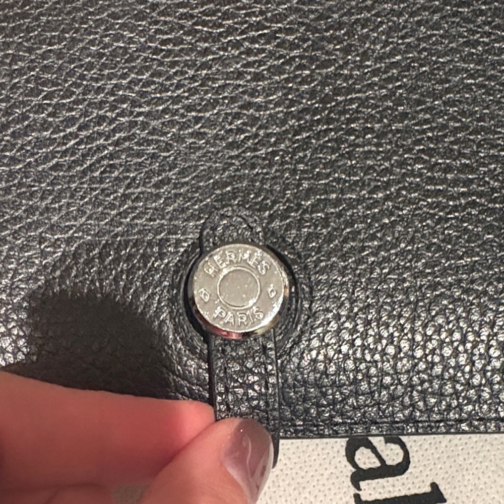 Hermes Black Pebbled Leather Clutch Wallet - Picture 7 of 8